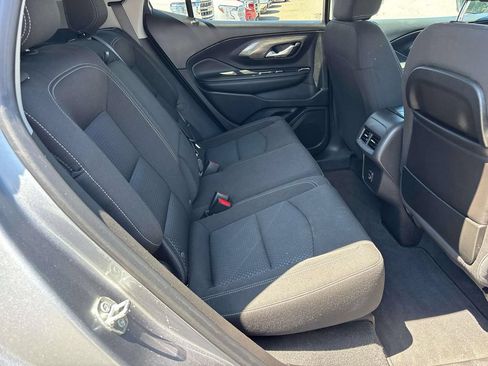 Used 2024 GMC Terrain SLE w/ Driver Convenience Package AWD/4WD image 16