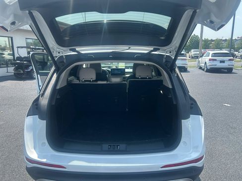 Used 2025 Lincoln Corsair FWD image 12