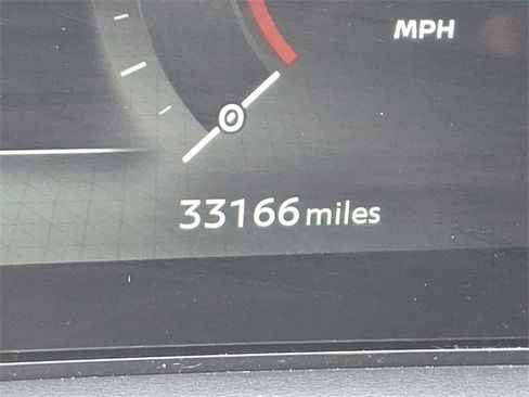 Used 2024 Nissan Ariya FWD image 21