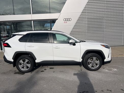 Used 2024 Toyota RAV4 XLE image 15