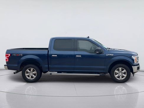 Used 2018 Ford F150 XLT w/ Equipment Group 302A Luxury AWD/4WD image 4