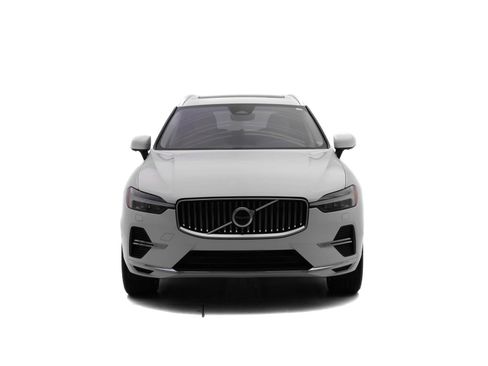 Certified 2023 Volvo XC60 T8 Plus w/ Climate Package image 2