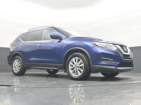 Used 2019 Nissan Rogue SV AWD/4WD image 23