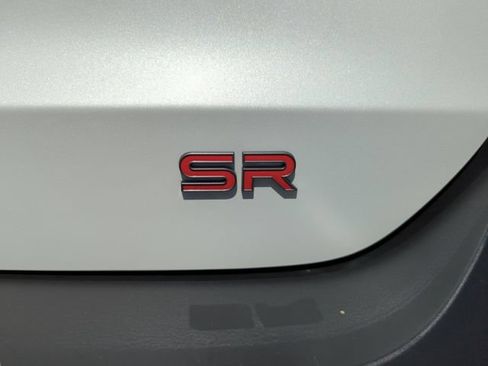 Certified 2025 Nissan Kicks SR FWD image 46