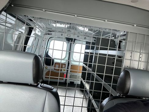 Used 2018 Ford Transit Connect XL image 16