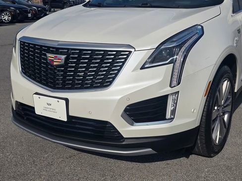 Used 2023 Cadillac XT5 Premium Luxury w/ Technology Package image 11