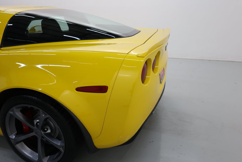 Used 2012 Chevrolet Corvette Grand Sport w/ 4LT Preferred Equipment Group RWD image 64