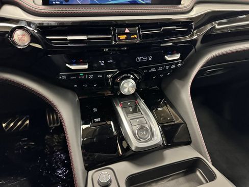 Used 2026 Acura MDX A-Spec AWD/4WD image 29
