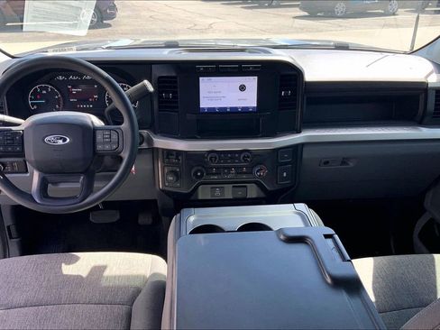 Used 2024 Ford F250 XL w/ STX Appearance Package AWD/4WD image 10