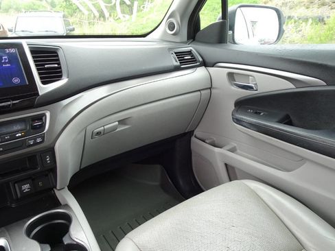 Used 2017 Honda Ridgeline RTL-T image 20