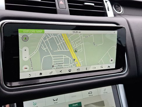 Used 2020 Land Rover Range Rover Sport HST image 8