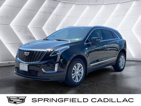 New 2026 Cadillac XT5 Luxury w/ LPO, Floor Liner Package AWD/4WD image 1