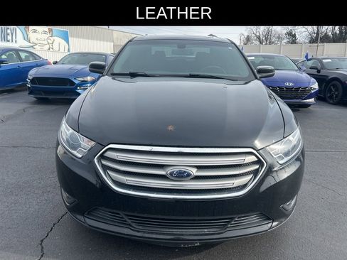 Used 2016 Ford Taurus SEL w/ Equipment Group 201A image 3