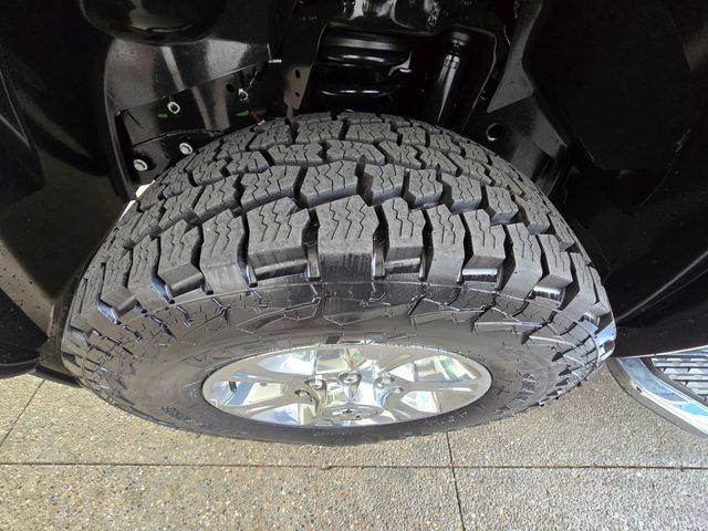 Certified 2024 RAM 3500 Big Horn w/ Sport Appearance Package AWD/4WD image 35