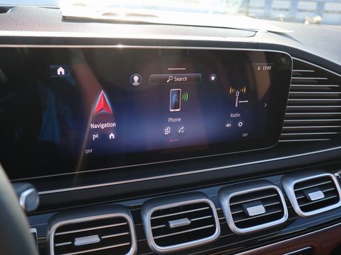 New 2026 Mercedes-Benz GLE 450 4MATIC image 37