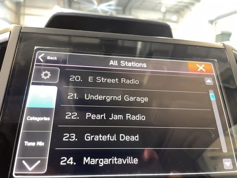 Used 2021 Subaru Crosstrek 2.5i Limited w/ Moonroof Package 1 image 15