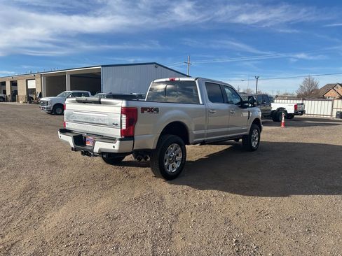 Used 2019 Ford F250 Platinum image 6