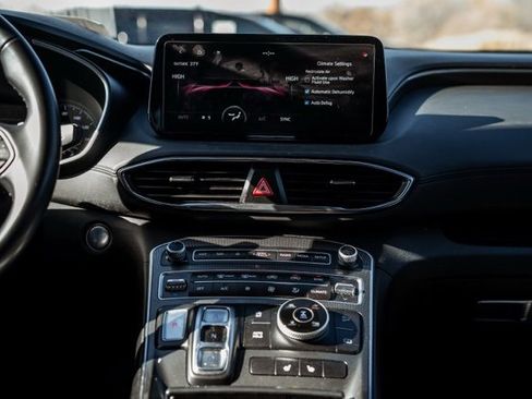 Used 2023 Hyundai Santa Fe SEL image 20