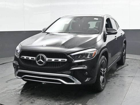 New 2026 Mercedes-Benz GLA 250 4MATIC image 5