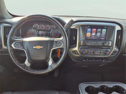 Certified 2018 Chevrolet Silverado 1500 LT w/ All Star Edition image 4