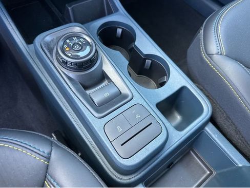 Used 2025 Ford Maverick Lobo image 29