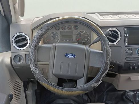 Used 2008 Ford F350 XL RWD image 4