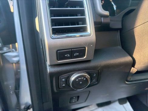 Used 2015 Ford F150 Lariat w/ Equipment Group 502A Luxury image 14