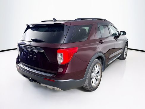 Used 2023 Ford Explorer XLT w/ Equipment Group 202A image 33
