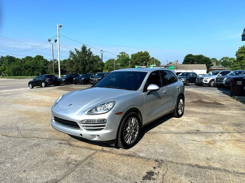 Used 2012 Porsche Cayenne image 8