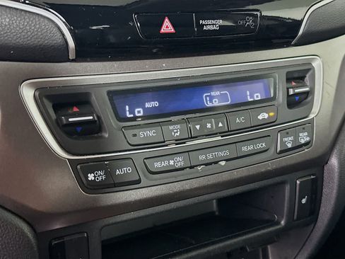 Used 2021 Honda Pilot EX-L image 18