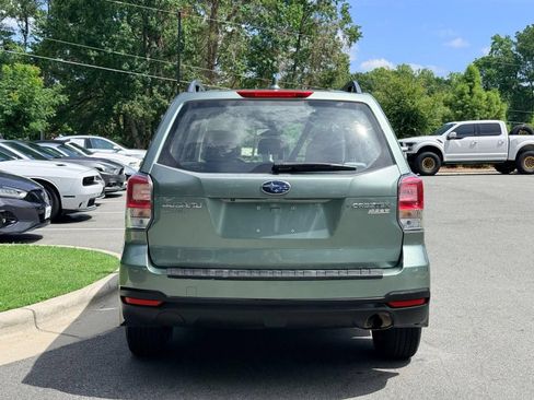 Used 2017 Subaru Forester 2.5i w/ Alloy Wheel Package AWD/4WD image 7