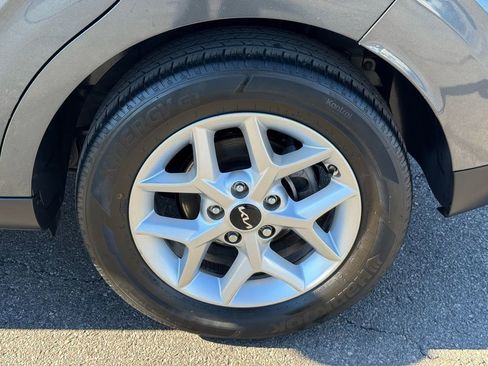 Used 2023 Kia Soul LX w/ Option Group 015 image 9