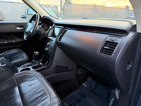 Used 2018 Ford Flex SEL w/ Equipment Group 202A FWD image 19