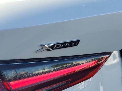 Used 2025 BMW 430i xDrive Convertible w/ Premium Package image 5