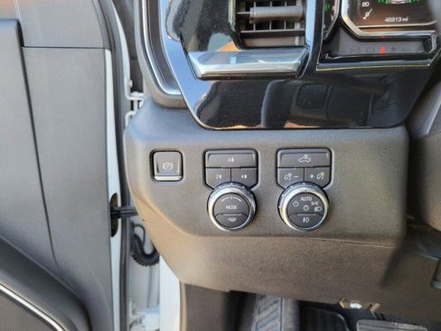 Used 2024 GMC Sierra 2500 SLE w/ SLE Convenience Package image 21