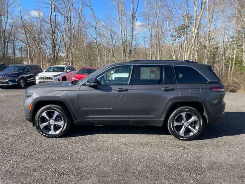 Used 2024 Jeep Grand Cherokee Limited 4xe AWD/4WD image 9