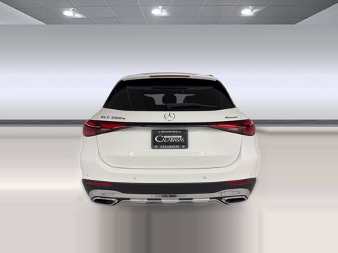 Certified 2025 Mercedes-Benz GLC 350e 4MATIC image 10