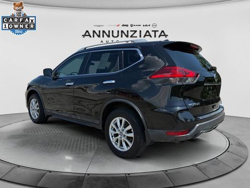 Used 2017 Nissan Rogue SV AWD/4WD image 3