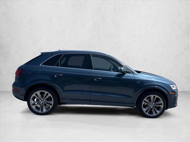Used 2018 Audi Q3 2.0T Premium Plus w/ Premium Plus Package AWD/4WD image 4