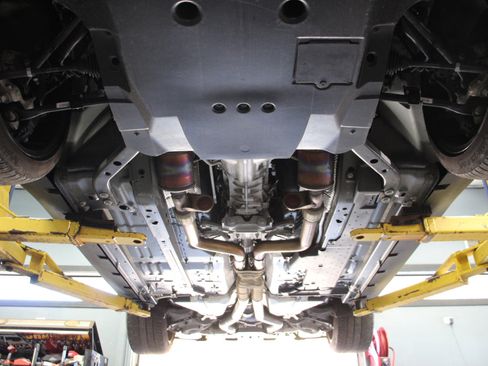 Used 2020 Ford Mustang Shelby GT350 w/ Technology Package image 95