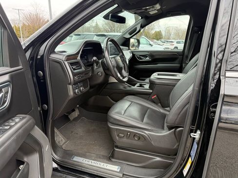 Used 2022 Chevrolet Tahoe LT w/ Luxury Package image 13