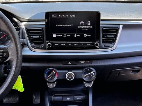 Used 2023 Kia Rio S image 9