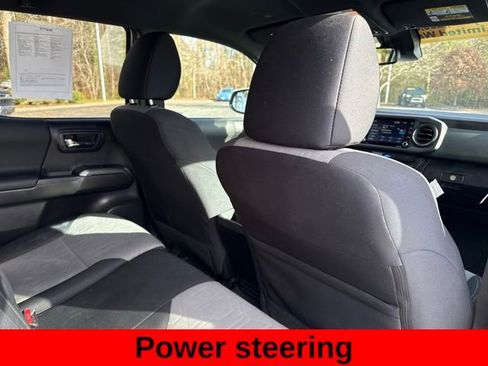 Used 2023 Toyota Tacoma TRD Off-Road image 21