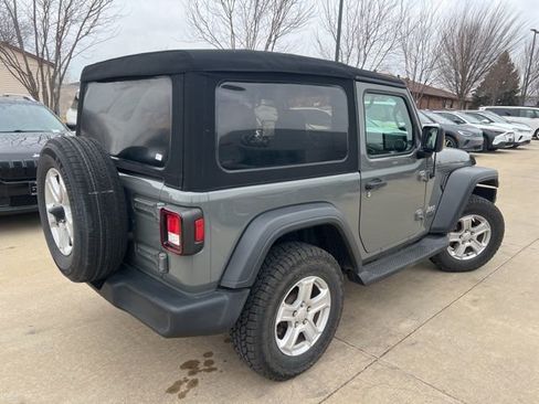 Used 2020 Jeep Wrangler Sport image 6