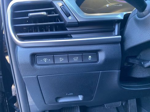 New 2025 Kia Telluride S image 13