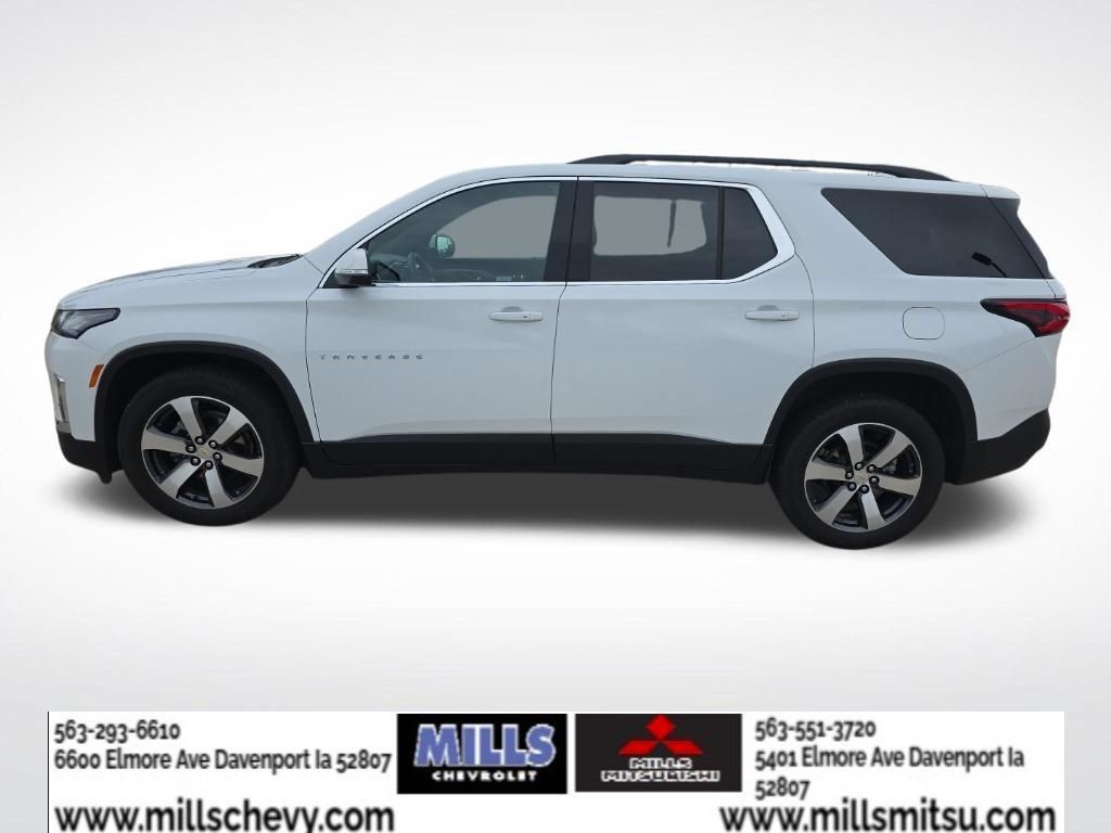 Used 2023 Chevrolet Traverse LT w/ LT Premium Package AWD/4WD image 2
