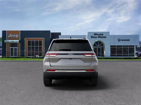 New 2026 Jeep Grand Cherokee Limited image 7