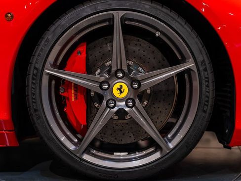 Certified 2014 Ferrari 458 Spider RWD image 16