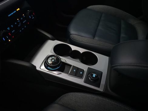 Used 2023 Ford Bronco Sport Outer Banks AWD/4WD image 16
