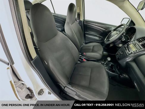 Used 2017 Nissan Versa S Plus FWD image 27